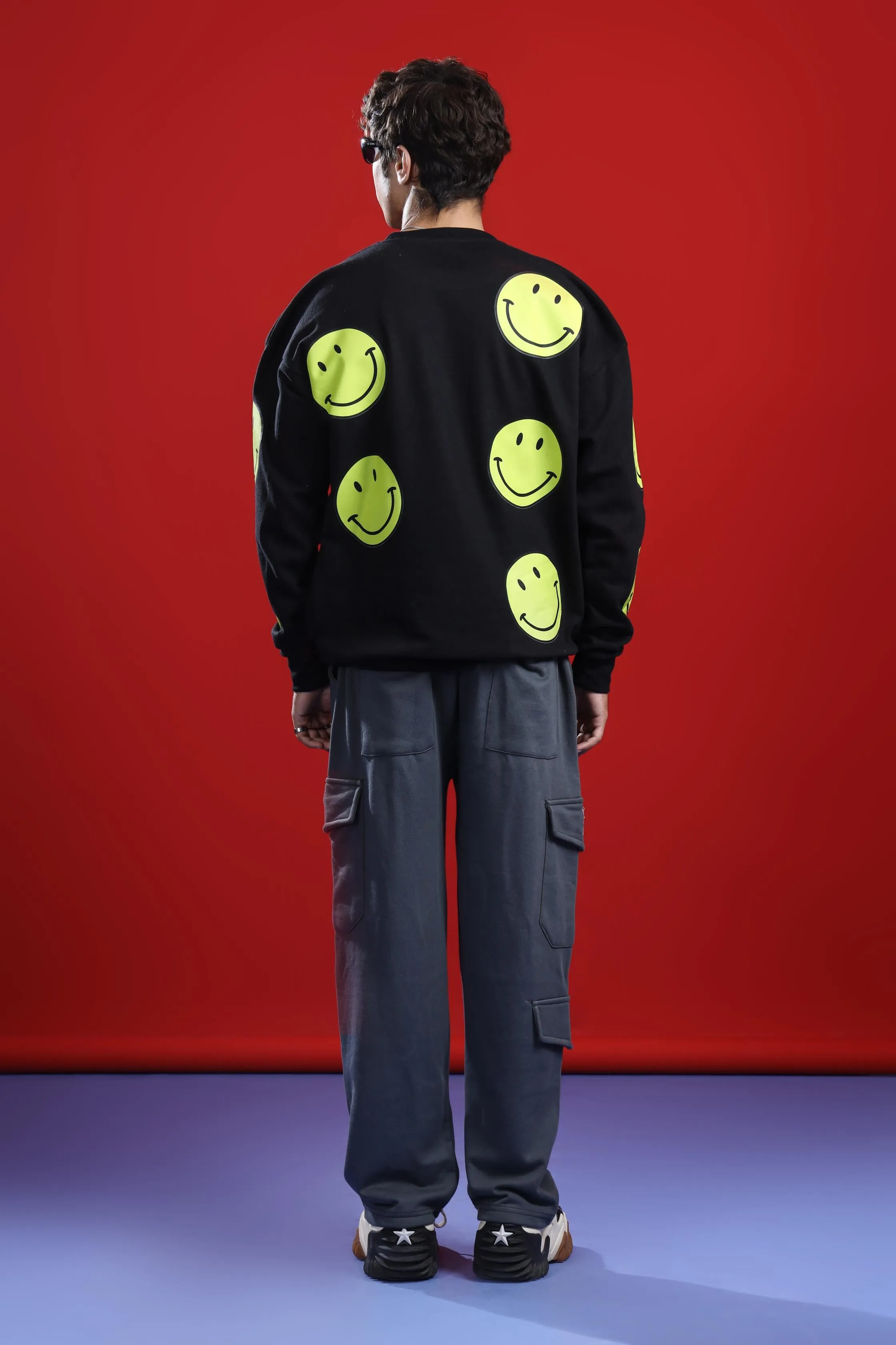 SMILEY OVERSIZED SWEATSHIRT