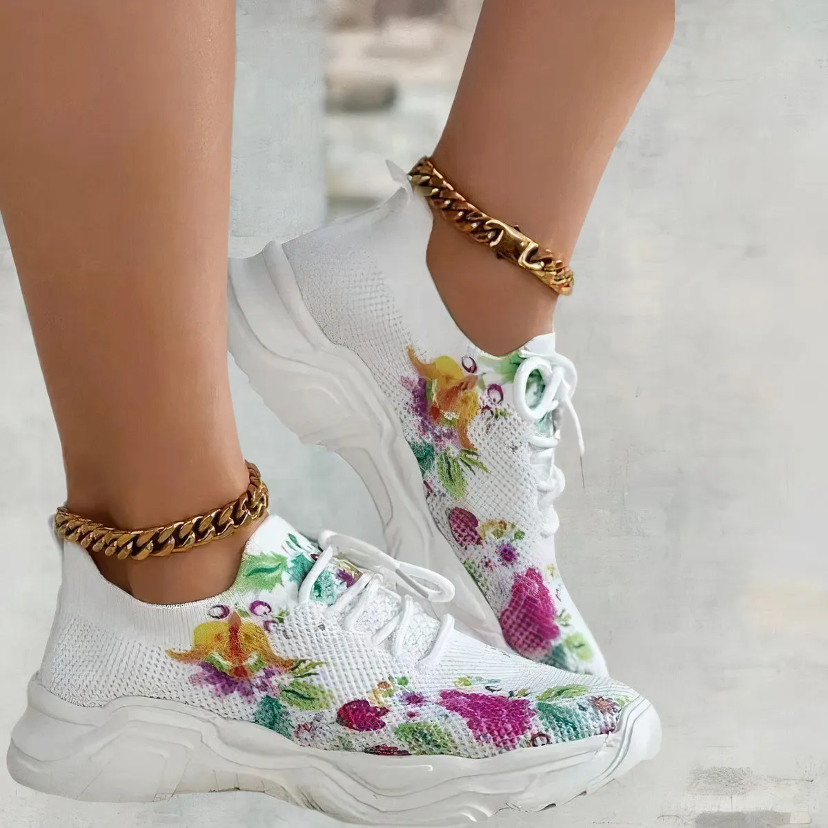 Tamar® | Floral Lace-Up Orthopedic Sneakers