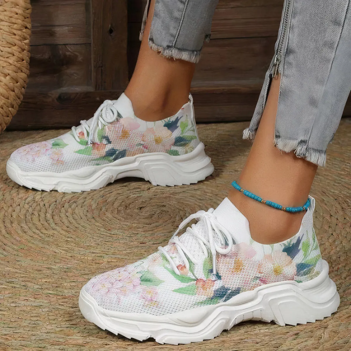 Tamar® | Floral Lace-Up Orthopedic Sneakers