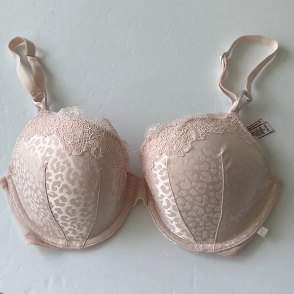 VICTORIA'S SECRET Sexy Tee Lightly-Lined Lace Trim Demi Bra Light Pink 36C
