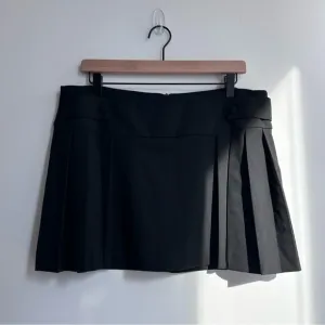 Zara pleated mini skirt NWT