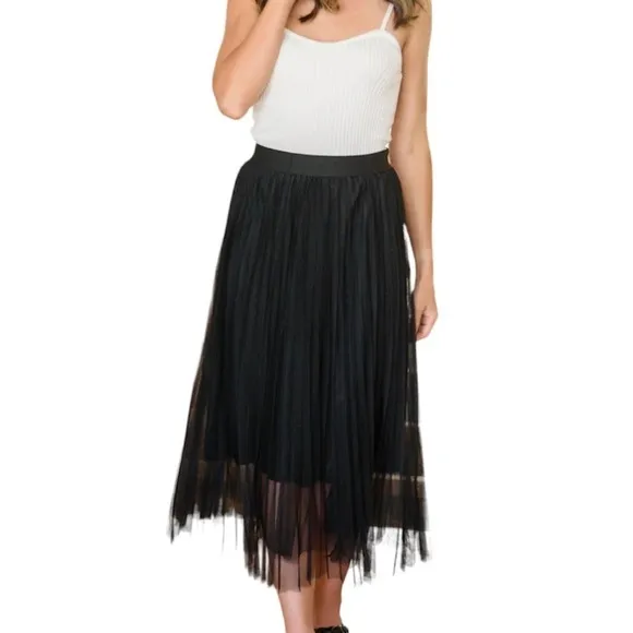 Zenana Pleated Chiffon Midi Skirt - New ( Black)
